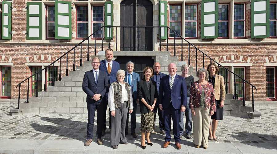 Op tour door Oost-Vlaanderen, ontvangen in Eeklo