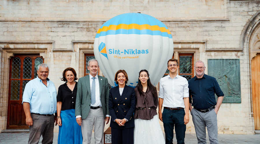 Op tour door Oost-Vlaanderen, geland in Sint-Niklaas